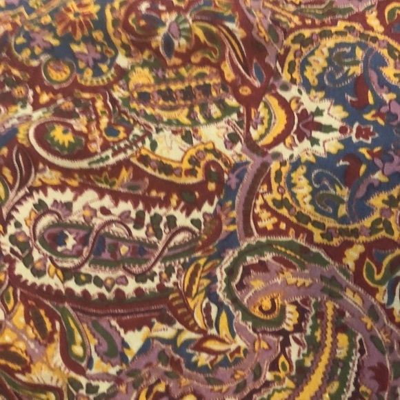 Skirt - Picture 2 of 3